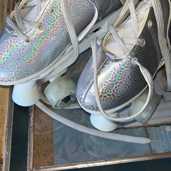 🛼 👧🏼 🛼•⭕️ Circle Society x 3-7 vibes ⭕️• 👧🏼🛼👧🏼 - Picture 3 of 16